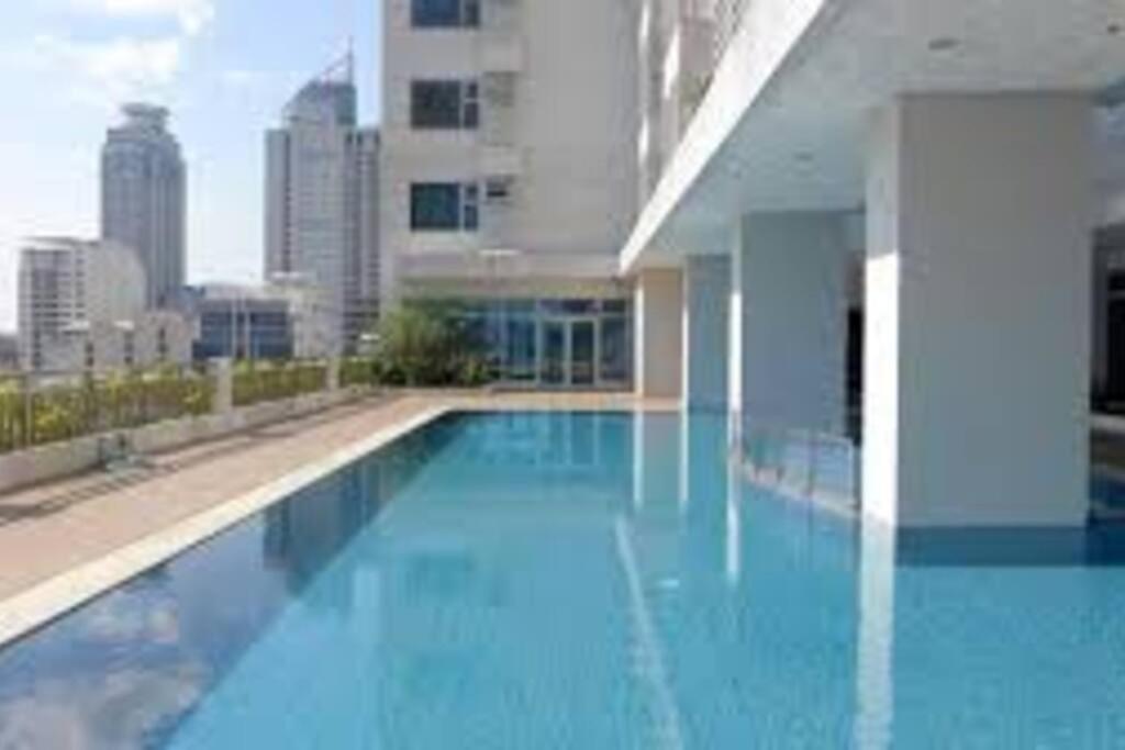 Staycation In Manila Exterior photo